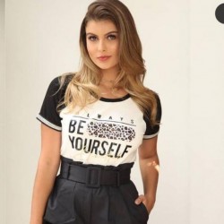 Blusa Bicolor Be Your Self